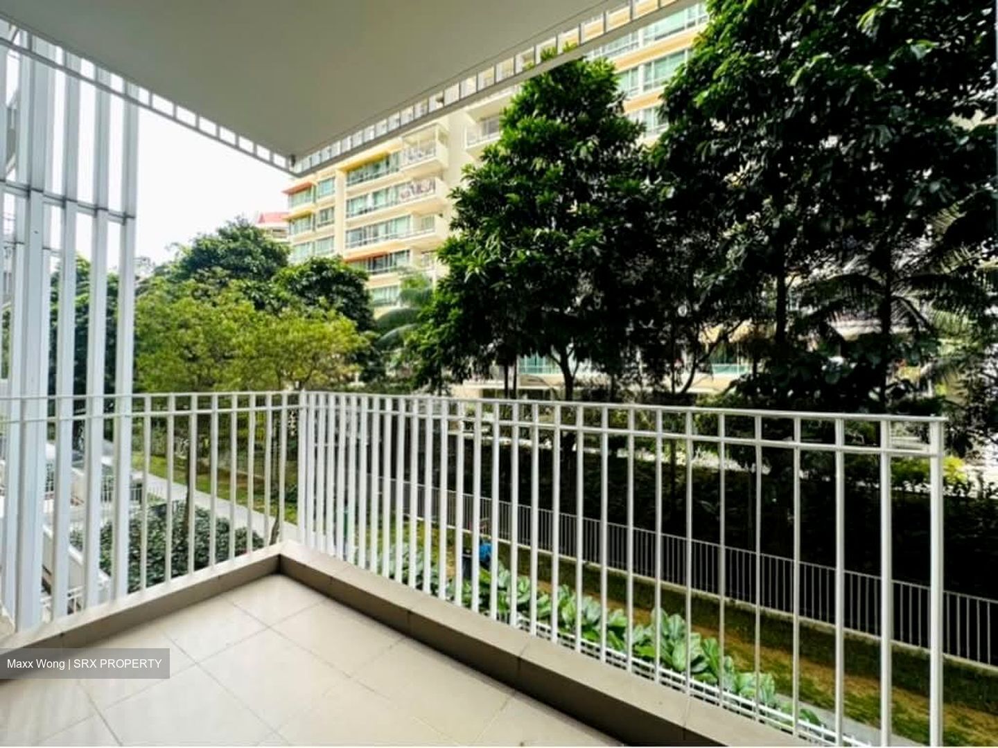 The Lakefront Residences (D22), Condominium #563050391